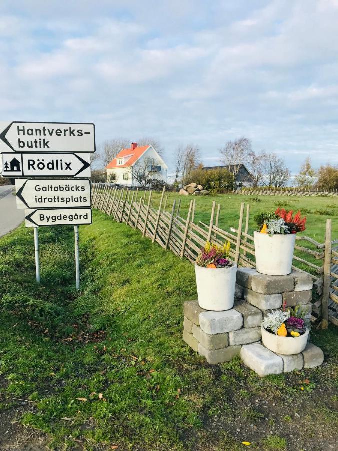 Roedlix Vandrarhem & Camping Tvaaker Luaran gambar